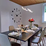 Early Year - 150 Qm Fachwerkhaus Mit Heimkino & Privat-sauna & Pool 布尔格韦德尔