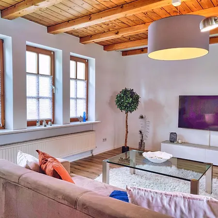 Fachwerkhaus Mit Heimkino & Privat-sauna & Pool Burgwedel (Lower-Saxony)