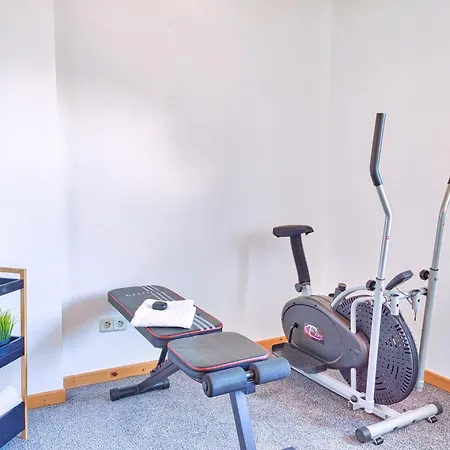 Ferien Im Fachwerkhaus Mit Heimkino & Fitnessraum & Pools