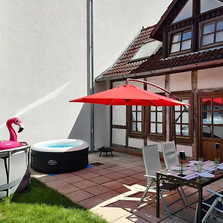 Prázdninový dům Fachwerkhaus Mit Heimkino & Privat-sauna & Pool Burgwedel (Lower-Saxony)