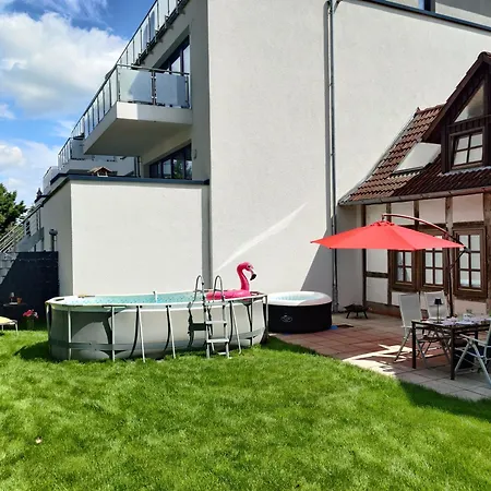 Fachwerkhaus Mit Heimkino & Privat-sauna & Pool * Burgwedel (Lower-Saxony)
