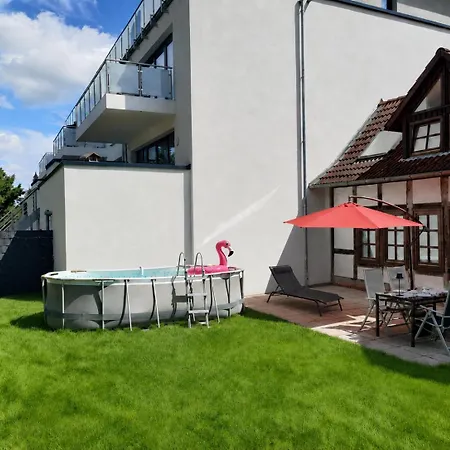 Fachwerkhaus Mit Heimkino & Privat-sauna & Pool Burgwedel (Lower-Saxony)